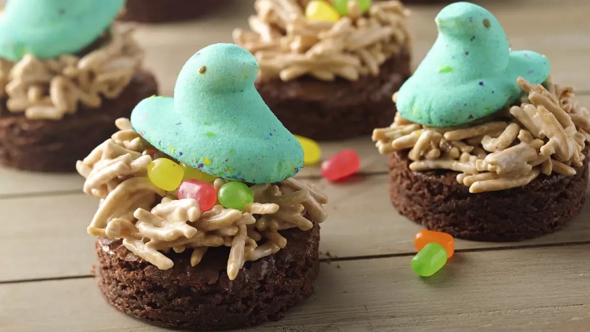 PEEPS® Brownie Nests