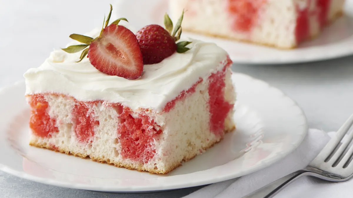 Jello Poke Cake Recipe: Irresistibly Moist & Easy to Make