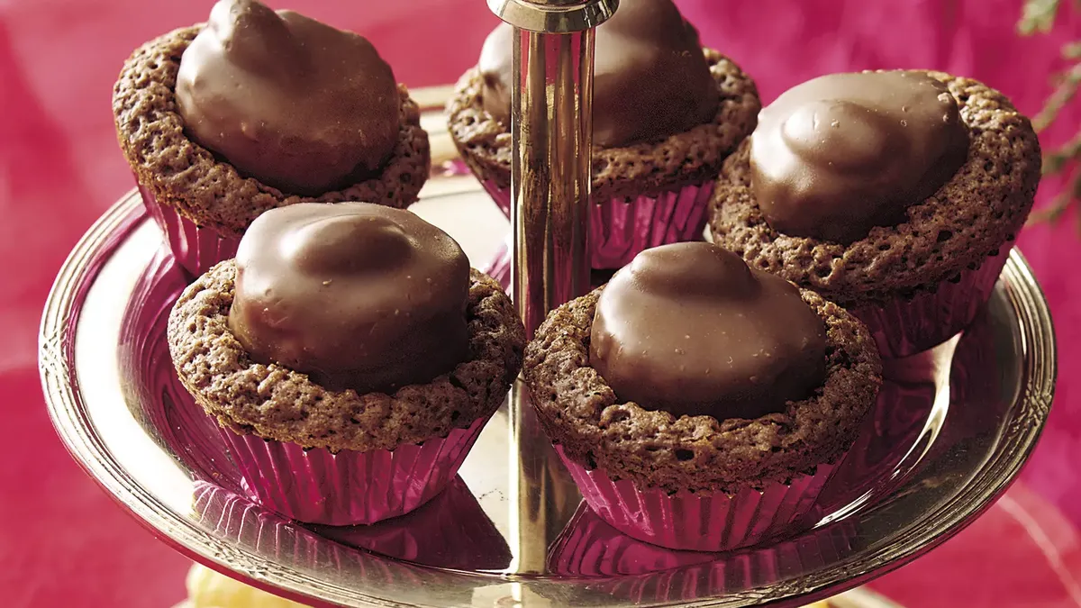 Coconut-Almond Brownie Cups