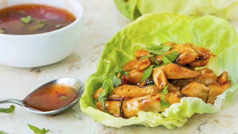 Chicken Wraps in Sweet and Spicy Sauce