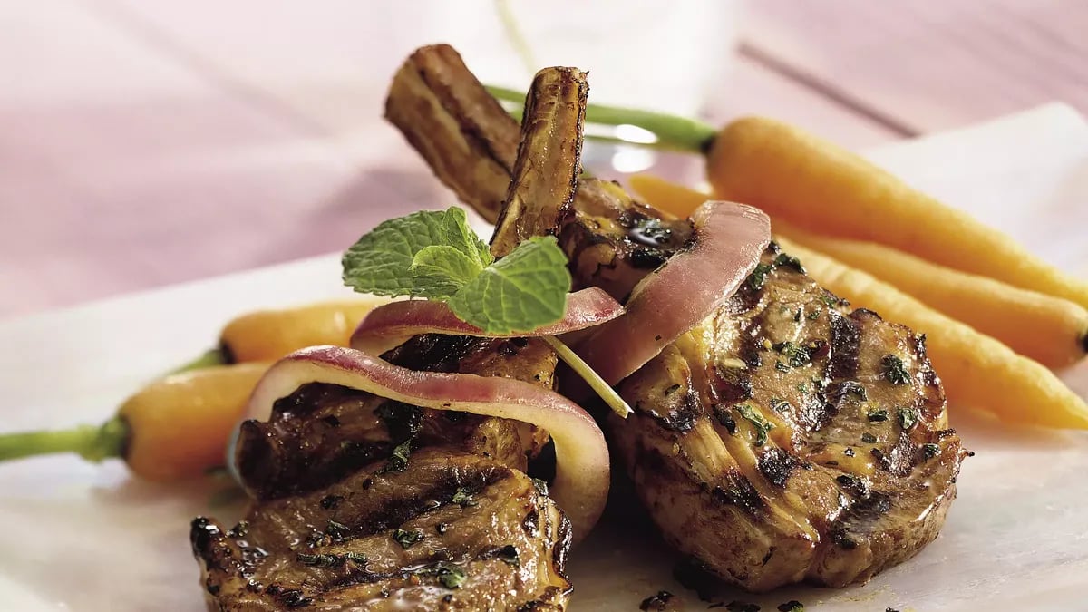 Grilled Mint-Wine Lamb Chops