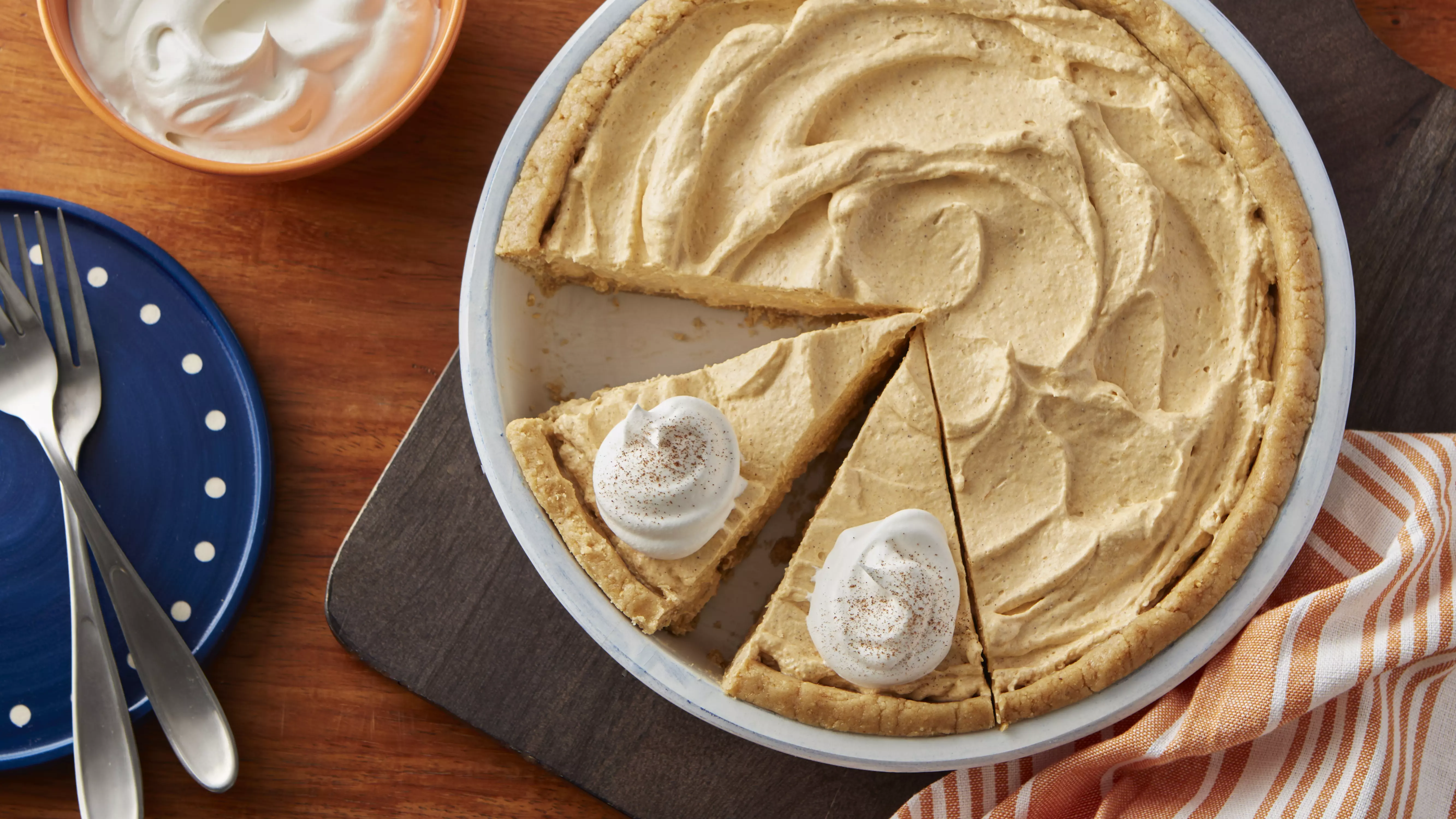 No-Bake Pumpkin Pie Recipe - Pillsbury.com