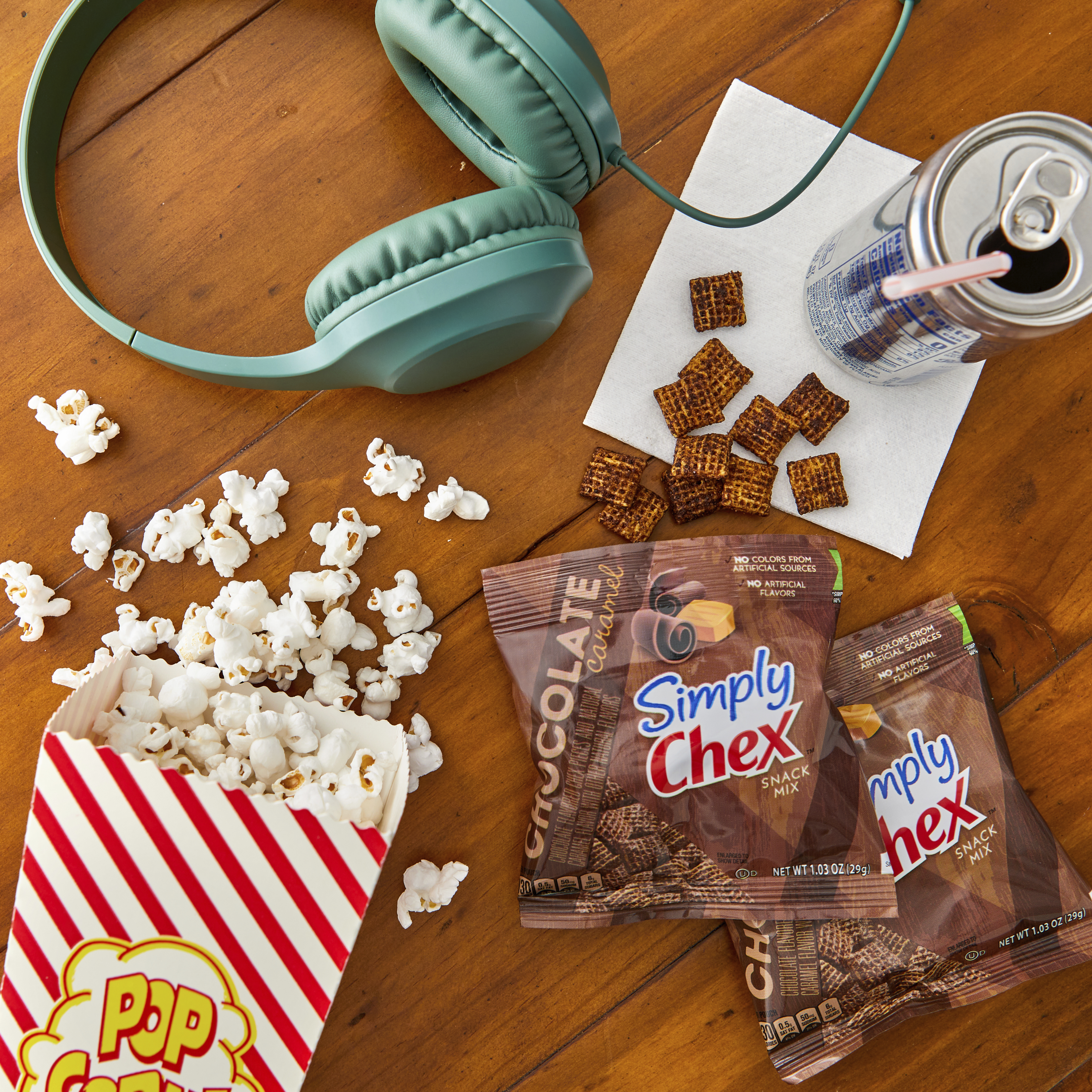 caramel chocolate chex mix
