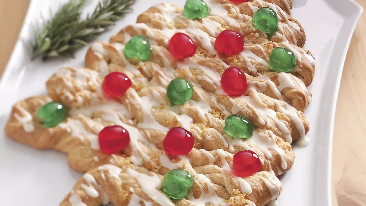 Christmas Tree Coffee Cake