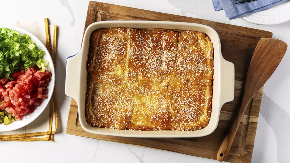 Crescent-Topped Cheeseburger Casserole