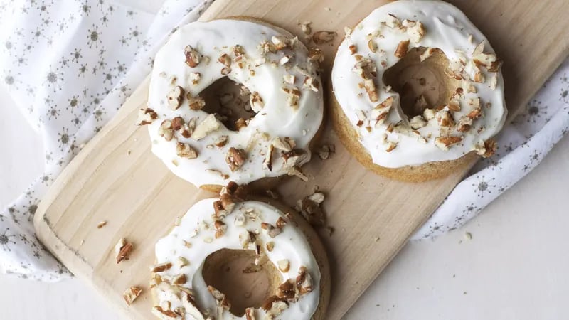 Baked Carrot Cake Doughnuts