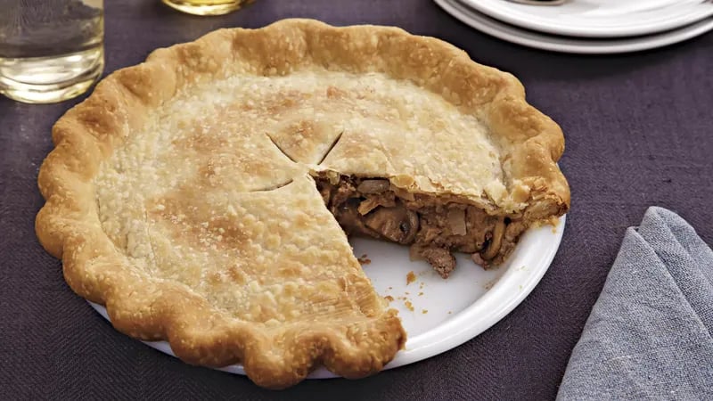 Beef and Mushroom Stroganoff Pie