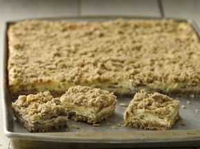 Rhubarb Cheesecake Bars