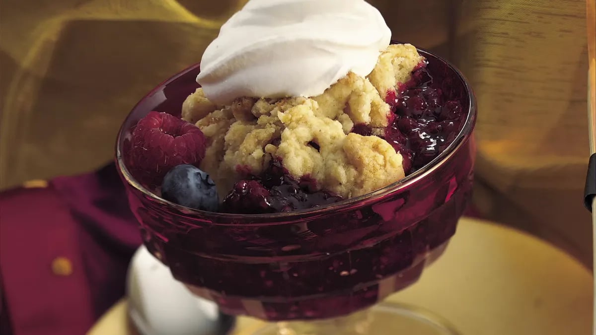 Merry Berry Cobbler