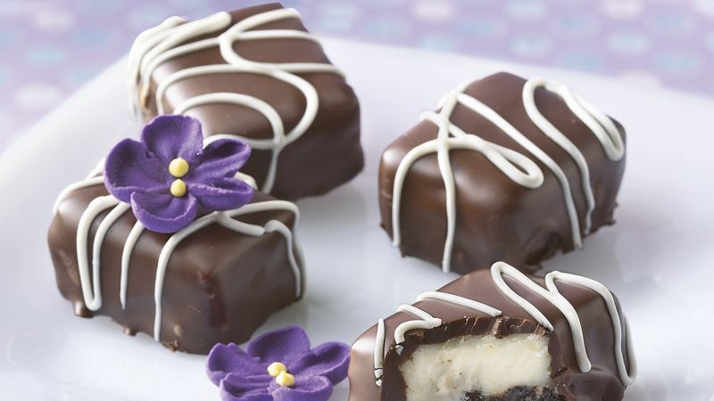 Chocolate-Almond Cheesecake Bites