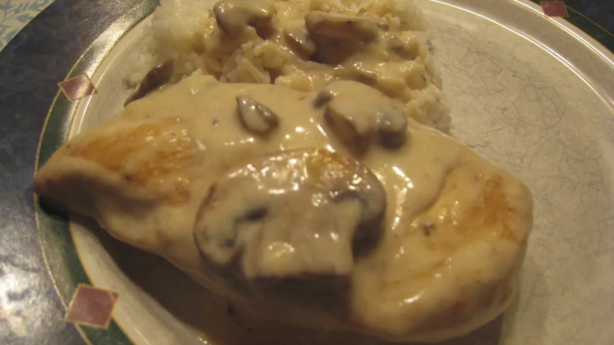 Gluten-Free Creamy Mushroom Chicken