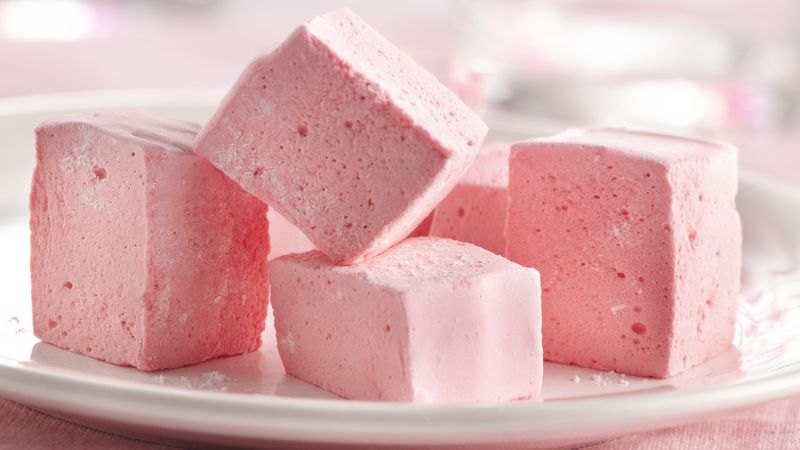 Dazzling Raspberry Marshmallows