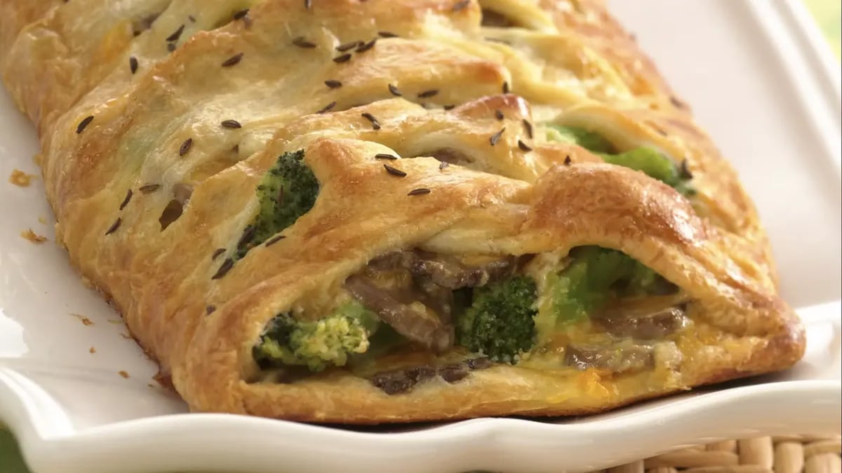 Broccoli Brunch Braid