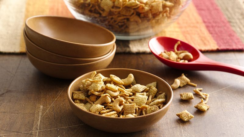 Curried Chex™ Mix with Coconut and Cashews