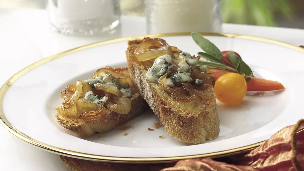 Gorgonzola and Caramelized Onion Appetizer