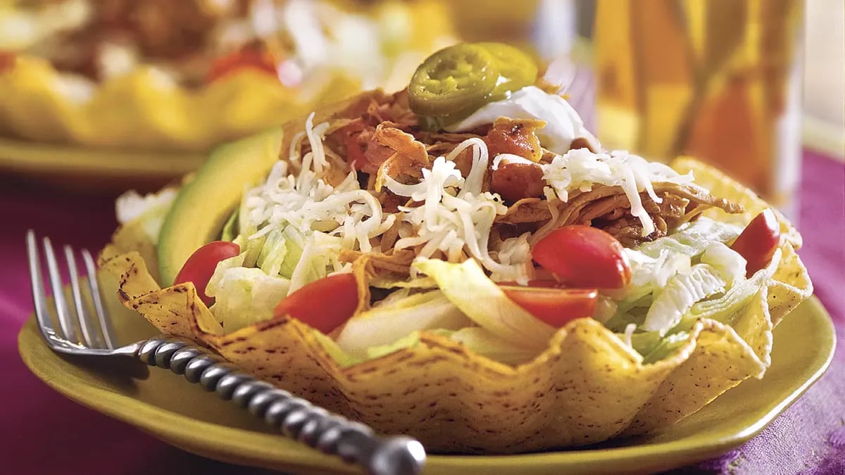 Slow-Cooker Chalupa Dinner Bowl