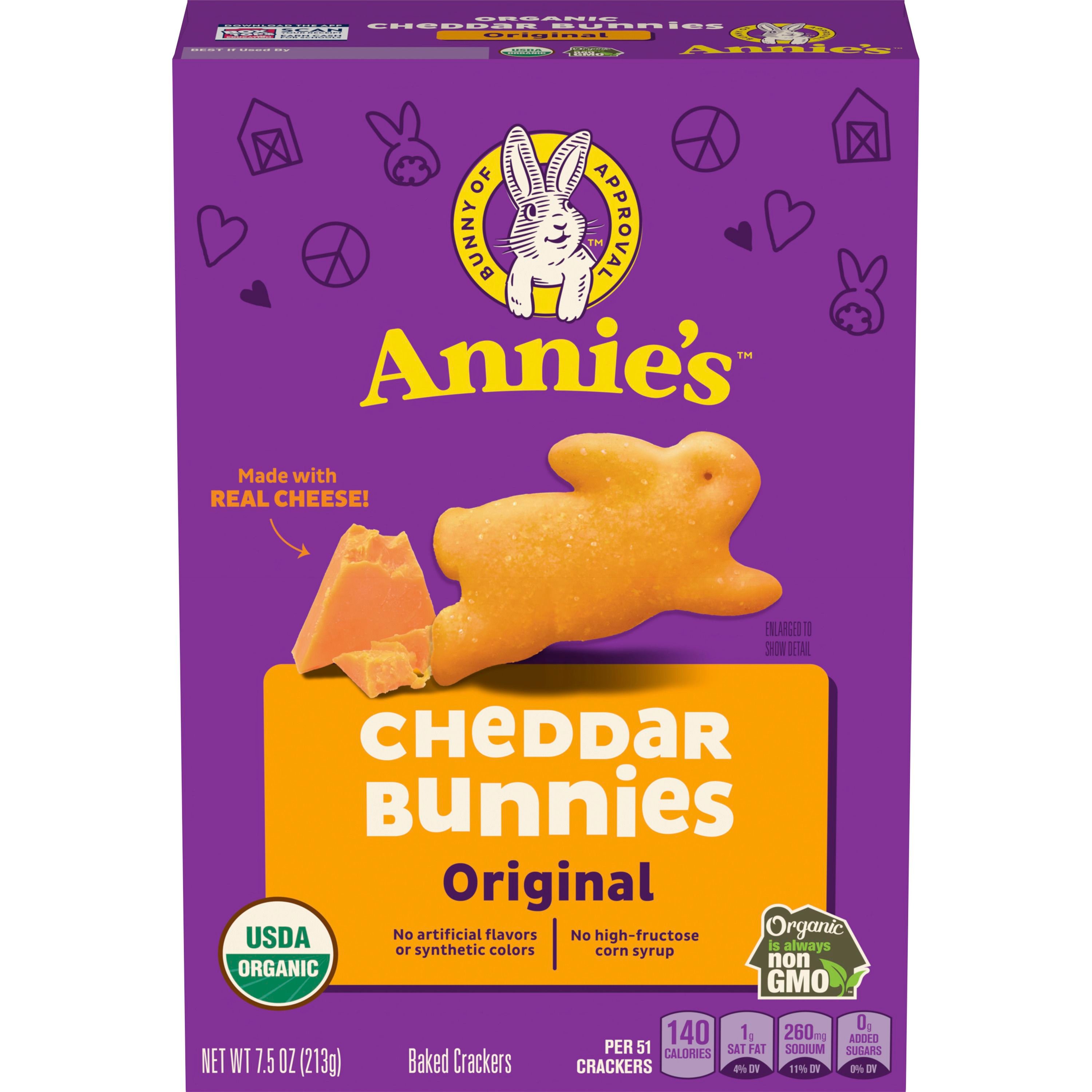 Front - 3D Annie's(TM) Organic Snack Crackers Box Cheddar Bunnies(TM) (12 ct) 7.5 oz