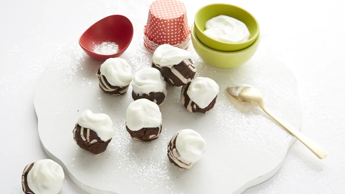 Peppermint Brownie Bites