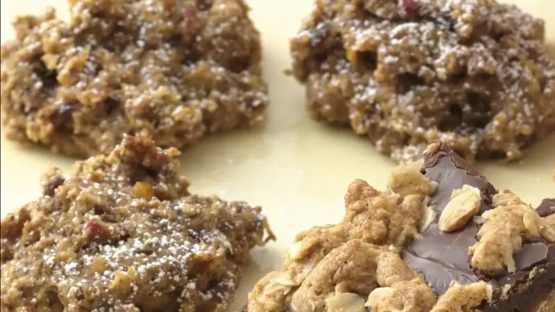 Old-Fashioned Spiced Fruit Cookies