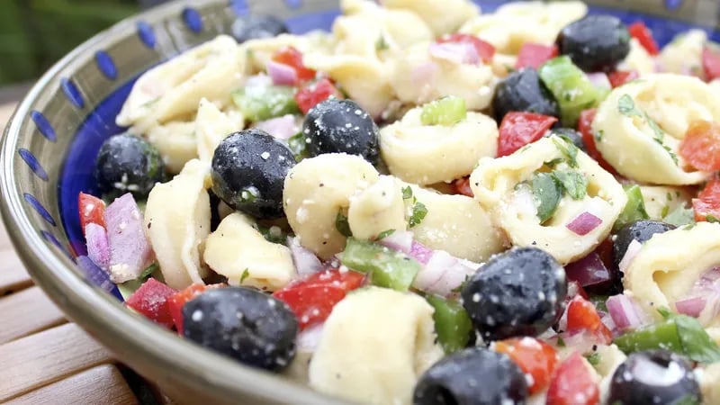 Judie’s Tortellini Salad