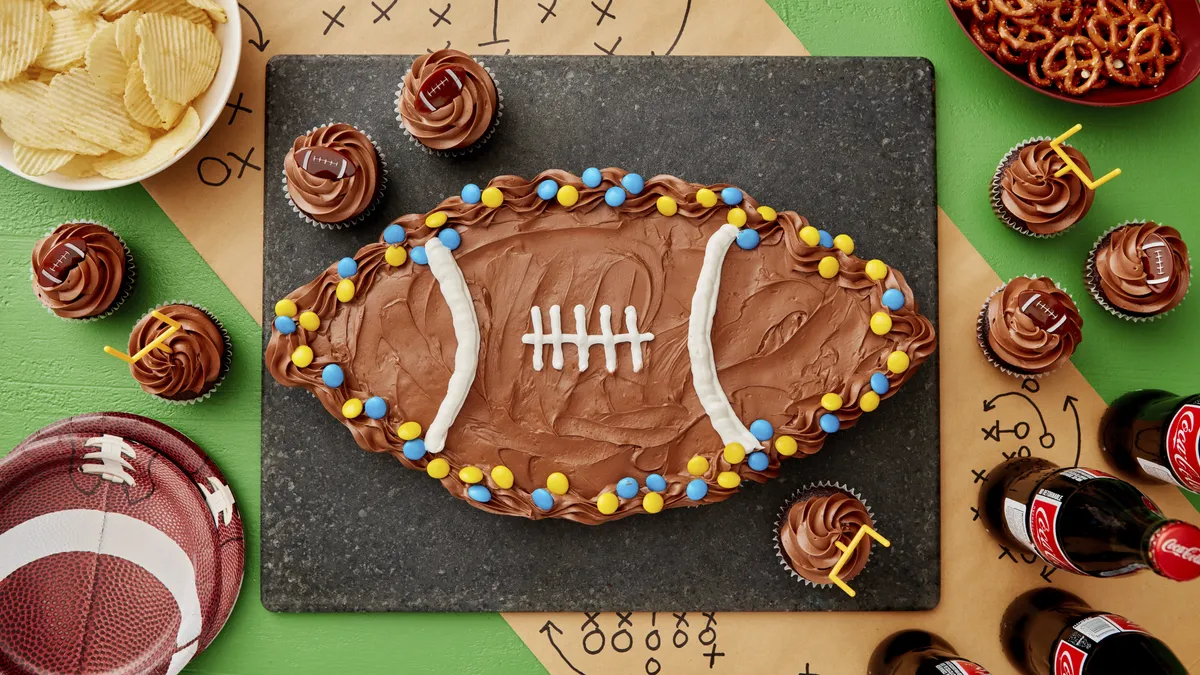 Football Cupcake Pull-Aparts