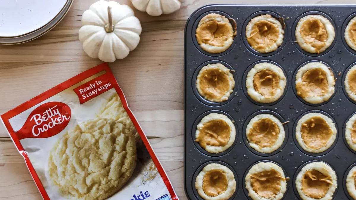 Mini Pumpkin Pie Cookies