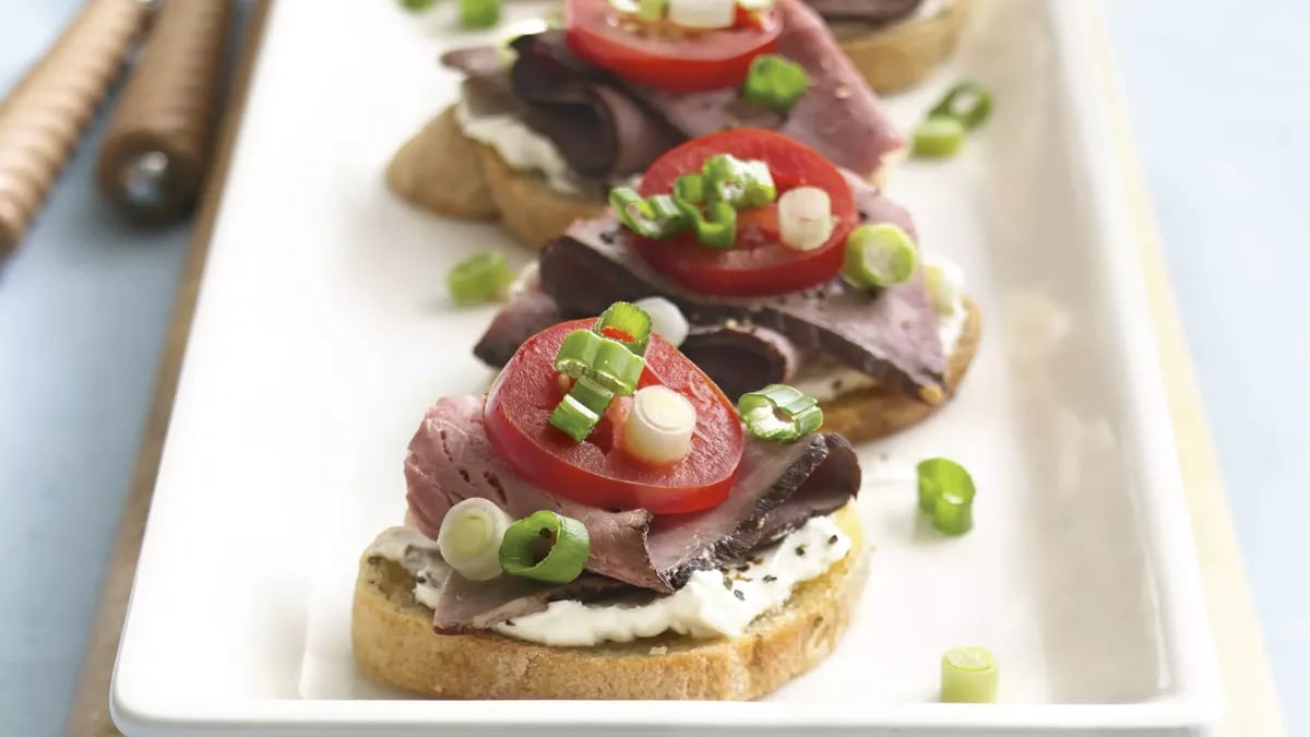 Roast Beef Bruschetta