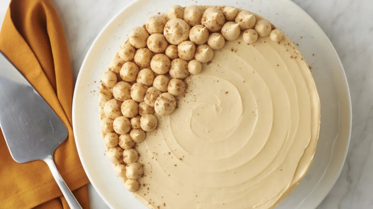 Pumpkin-Pecan Layer Cake