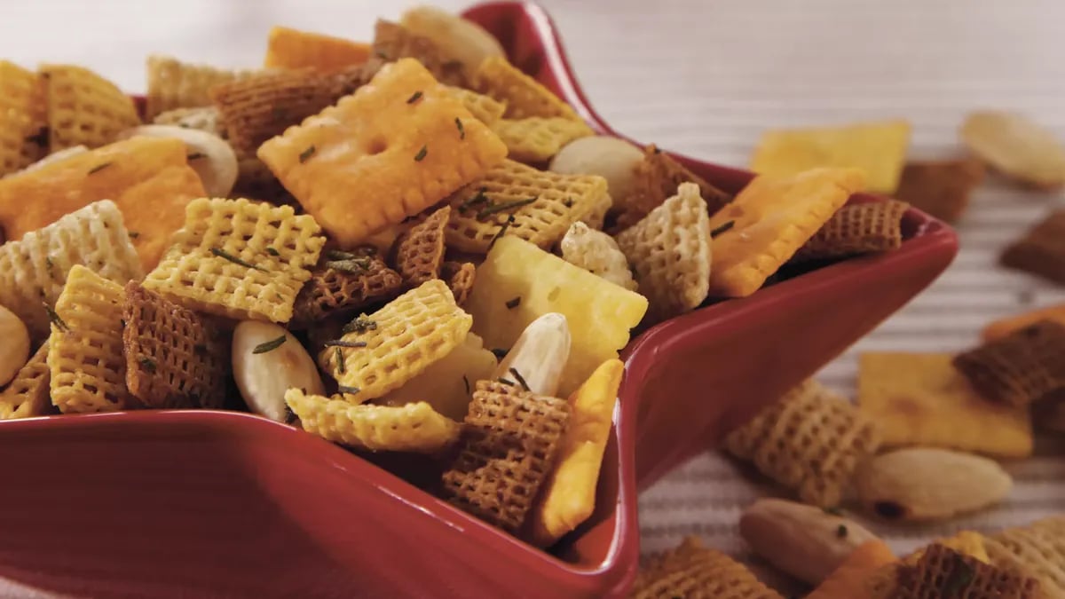 Rosemary Snack Mix