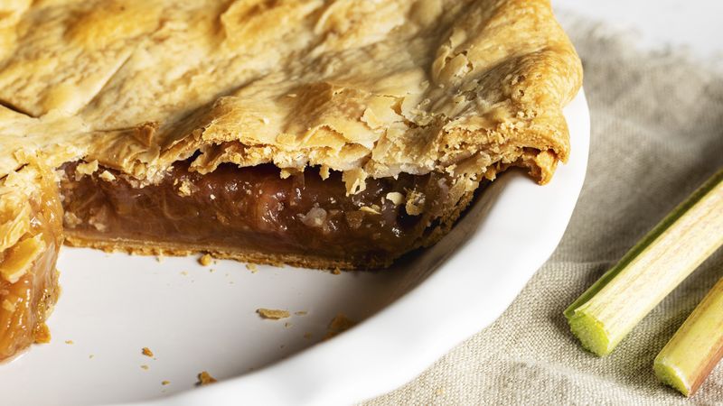 Rhubarb Pie Using Frozen Rhubarb: Easy, Delicious & Quick Recipe