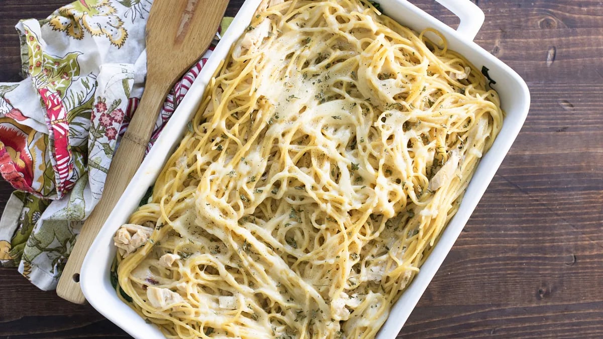 Million-Dollar White Spaghetti Casserole