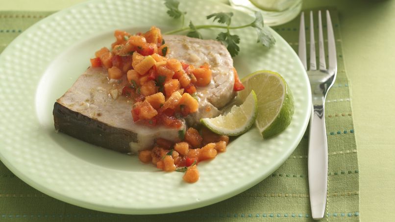 Pez Espada Caribeño con Salsa de Papaya