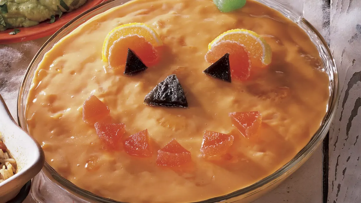 Jack-o'-Lantern Gelatin Salad