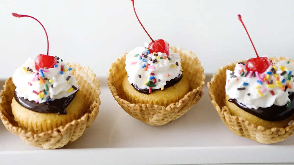 Hot Fudge Sundae Cupcakes