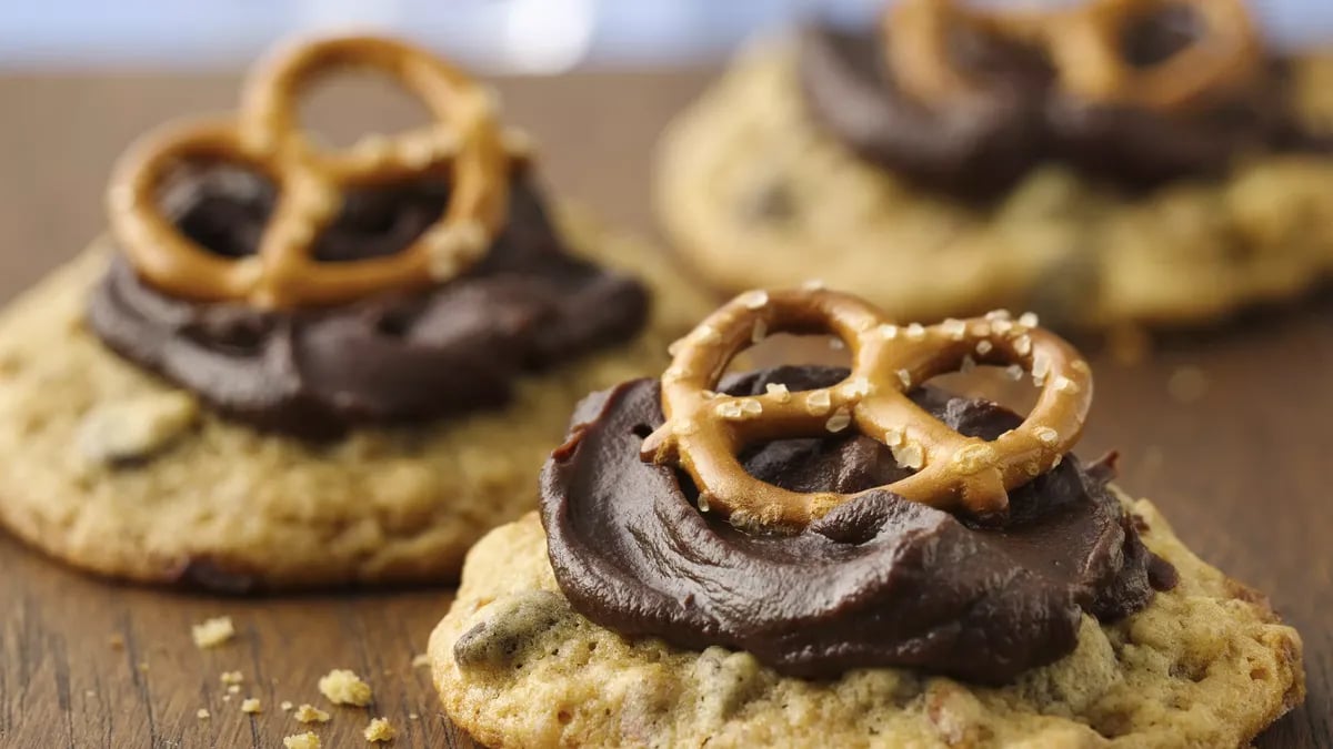 Beer and Pretzel Chocolate Chip Cookies