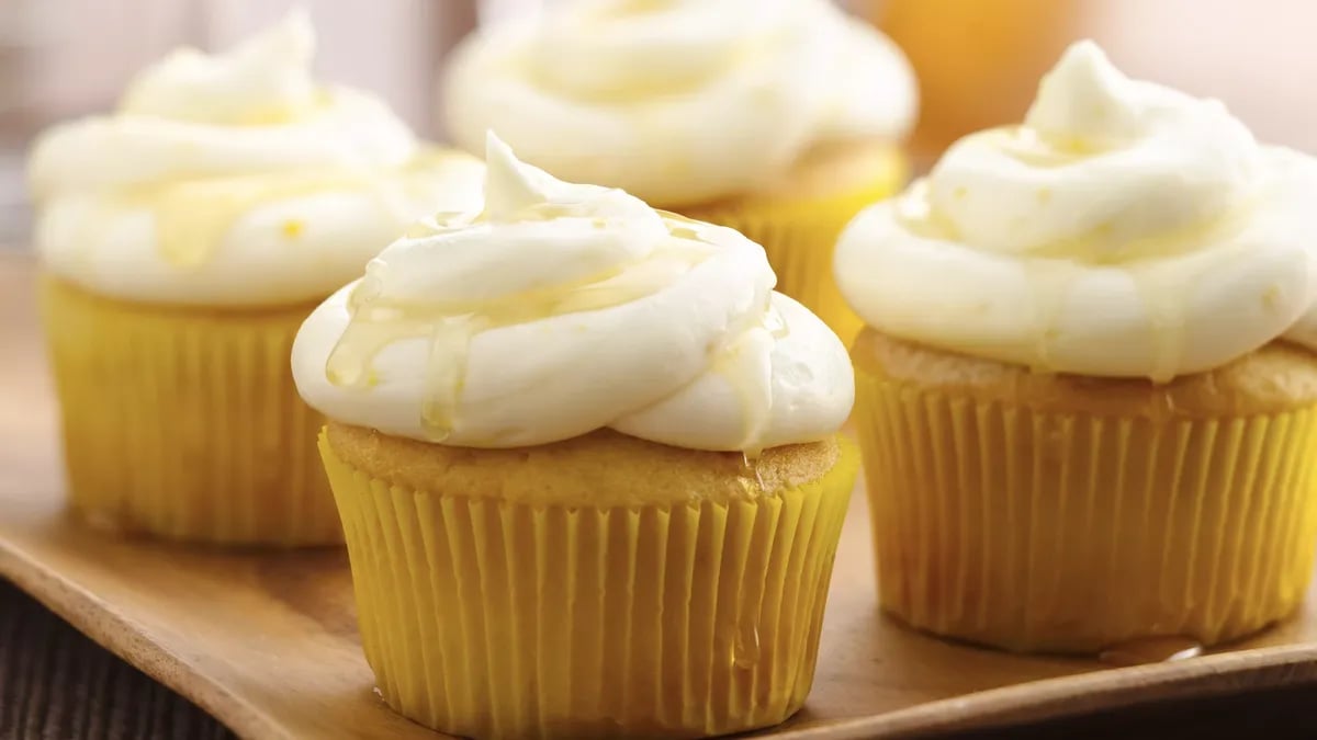 Lemon Shandy Cupcakes