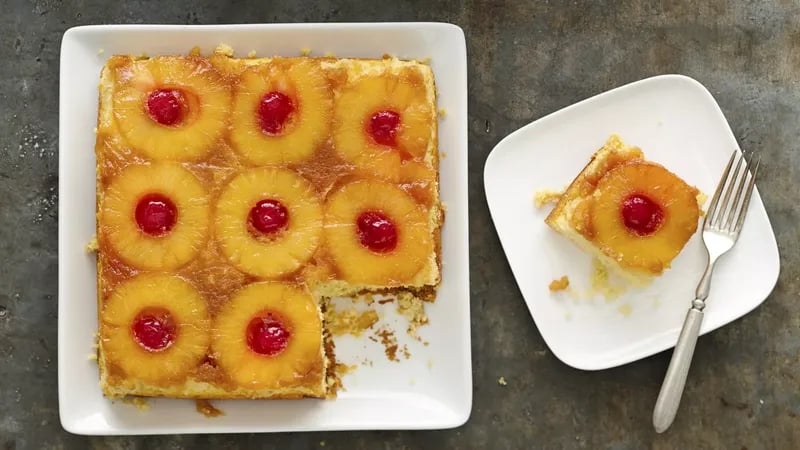 Skinny Pineapple Upside-Down Cake