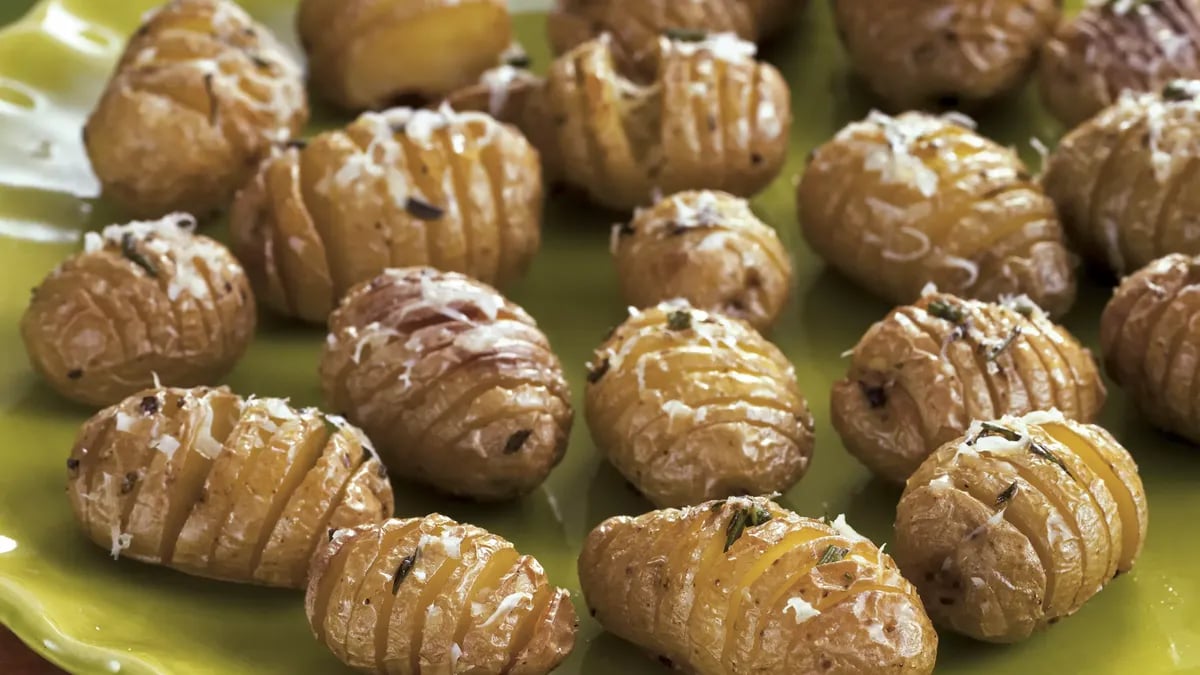 Mini Hasselback Potatoes