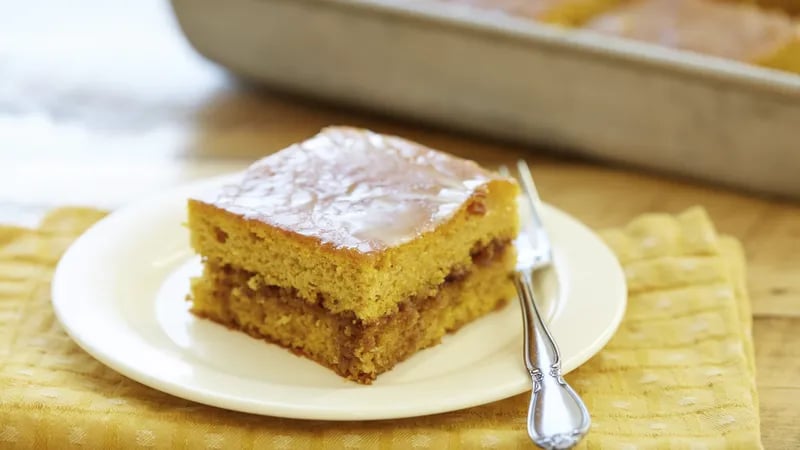 Pumpkin Honey Bun Cake