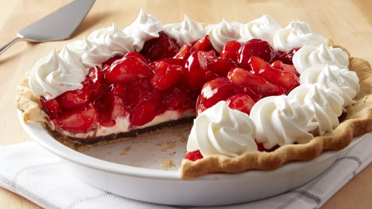 Black Bottom Strawberry Cream Pie