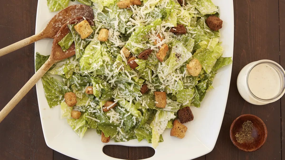 Easy Caesar Salad for a Crowd