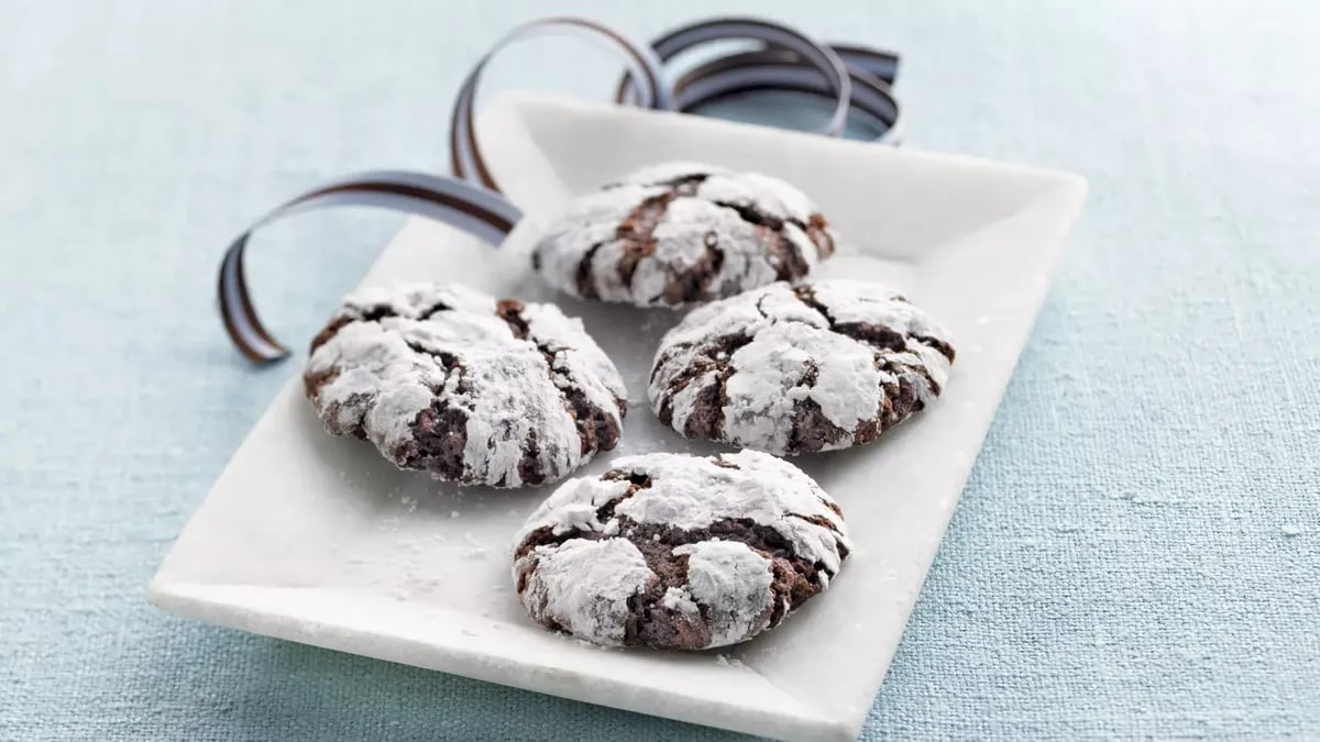 Spiced Almond-Chocolate Crinkles