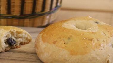 Pan De Jamon, Venezuelan Christmas Bread Recipe - ChainBaker