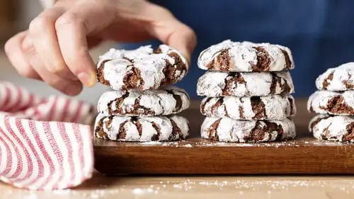 Chocolate Crinkle Cookies Recipe