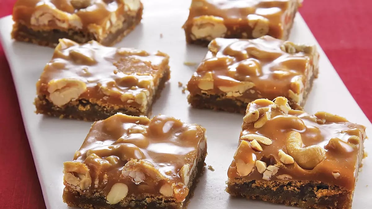 Caramel Cashew Blondies