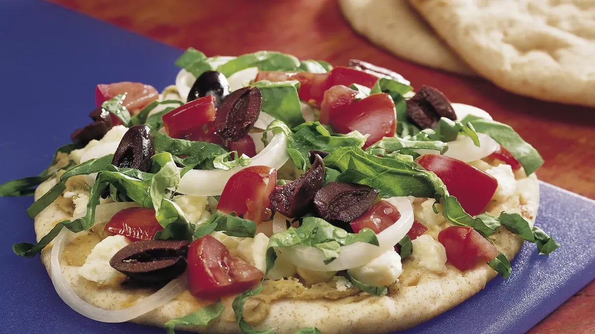 Middle Eastern Pita Pizzas