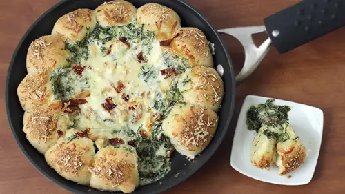 Skillet Pizza Dip