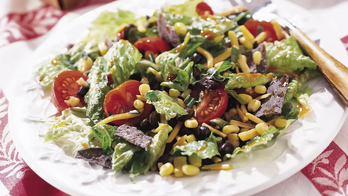 Spicy Black Bean and Corn Tossed Salad