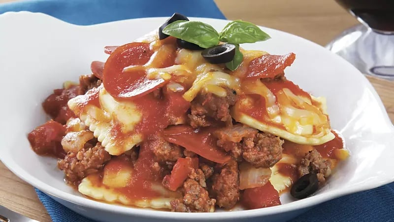 Slow-Cooker Pizza Ravioli Mix Up