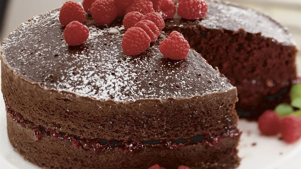 Chocolate Raspberry Cake